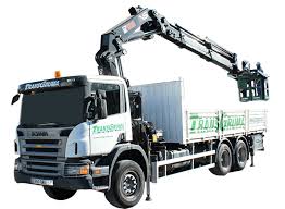 Alquiler de Camión Grúa (Truck crane) / Grúa Automática Con Canasta y alcance en altura de 12 a 13 mts en Kingston, Jamaica